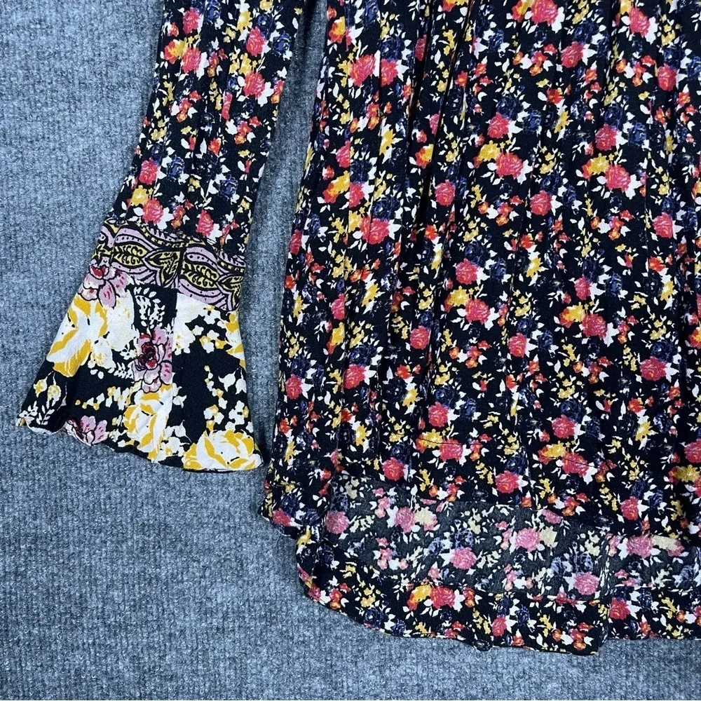 Free People Women’s XS Wildflower Fields Floral Boho Bell Sleeve Long Sleeve Top